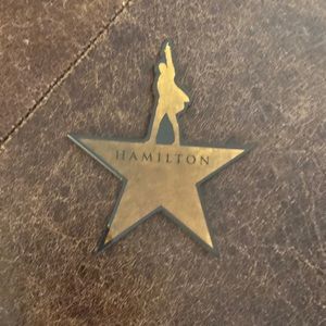 Hamilton magnet